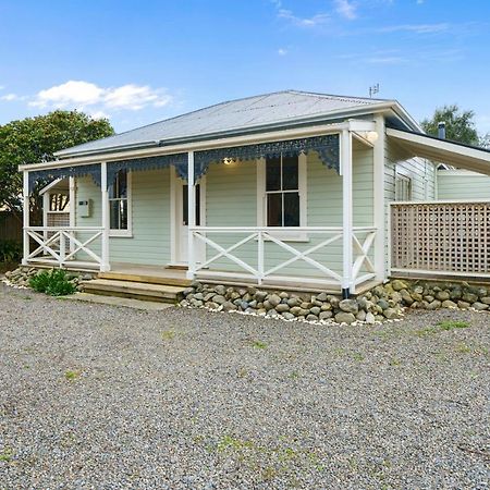 Pendreigh Cottage - Martinborough Holiday Home Екстер'єр фото