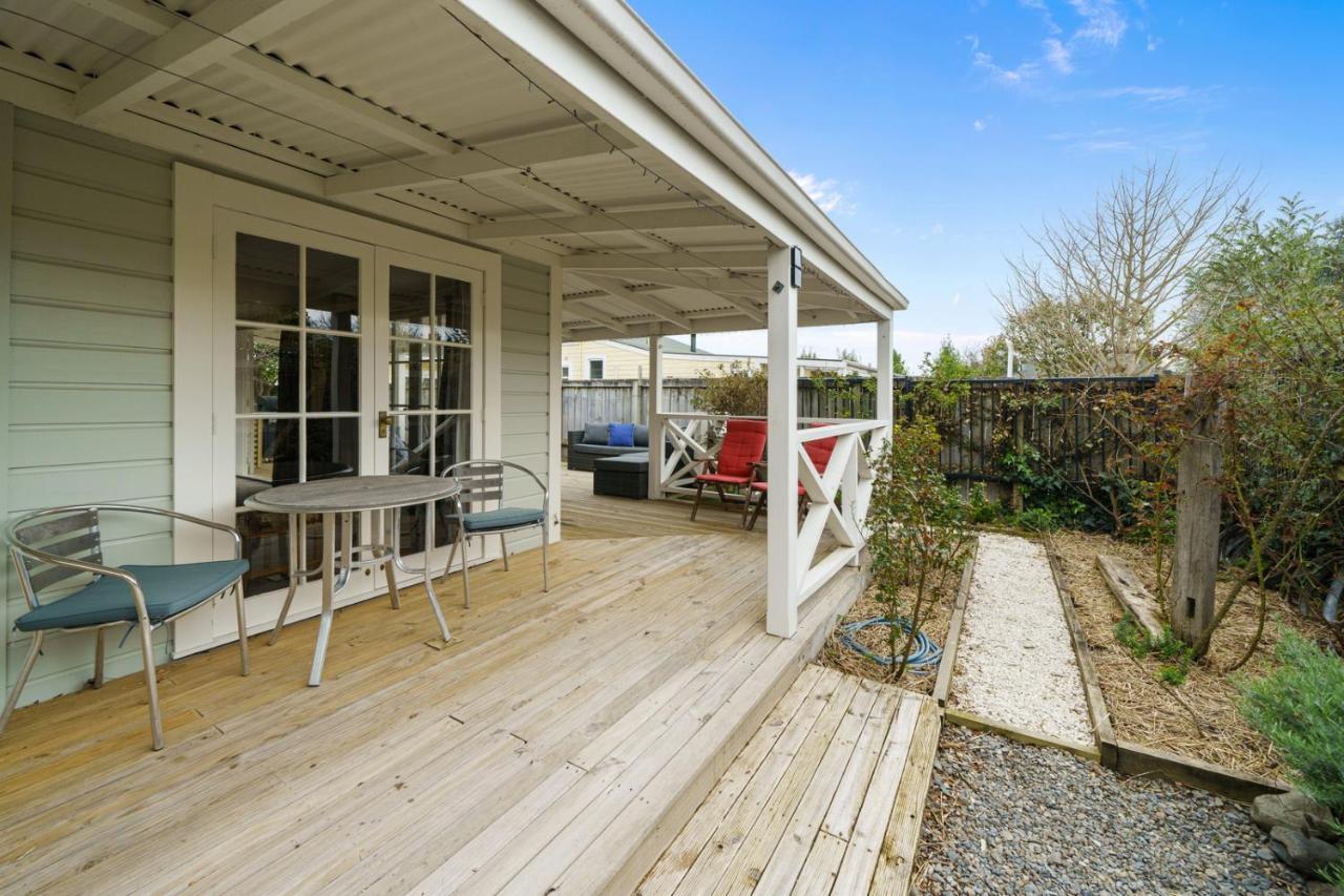 Pendreigh Cottage - Martinborough Holiday Home Екстер'єр фото
