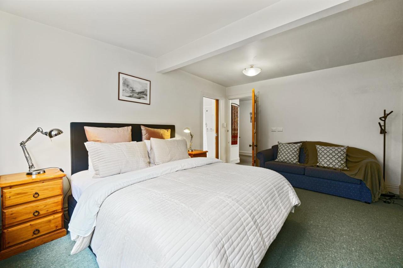 Pendreigh Cottage - Martinborough Holiday Home Екстер'єр фото
